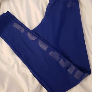 Nike Leg-A-See Leggings SMALL